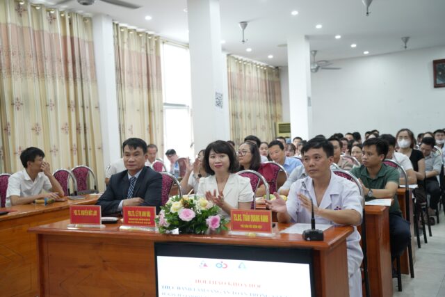 medicine-manufacturer-vietnam-vinphaco-speaker-tour-nghe-an-2026-obstetric-safety